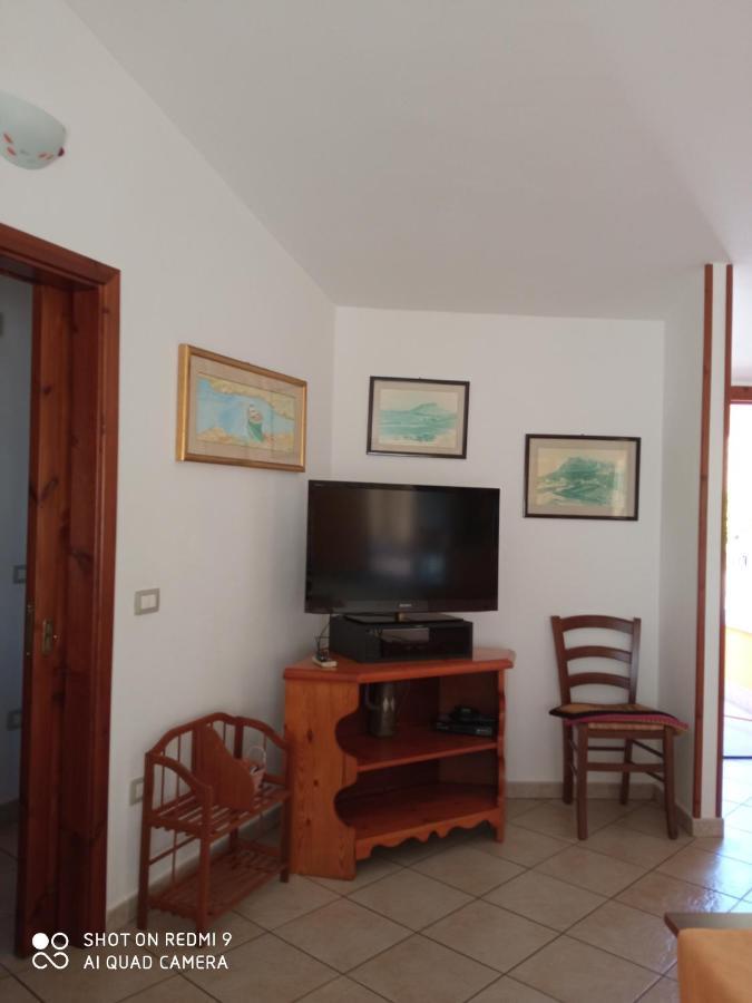 卡斯特尔萨多Casa Girasole公寓 外观 照片